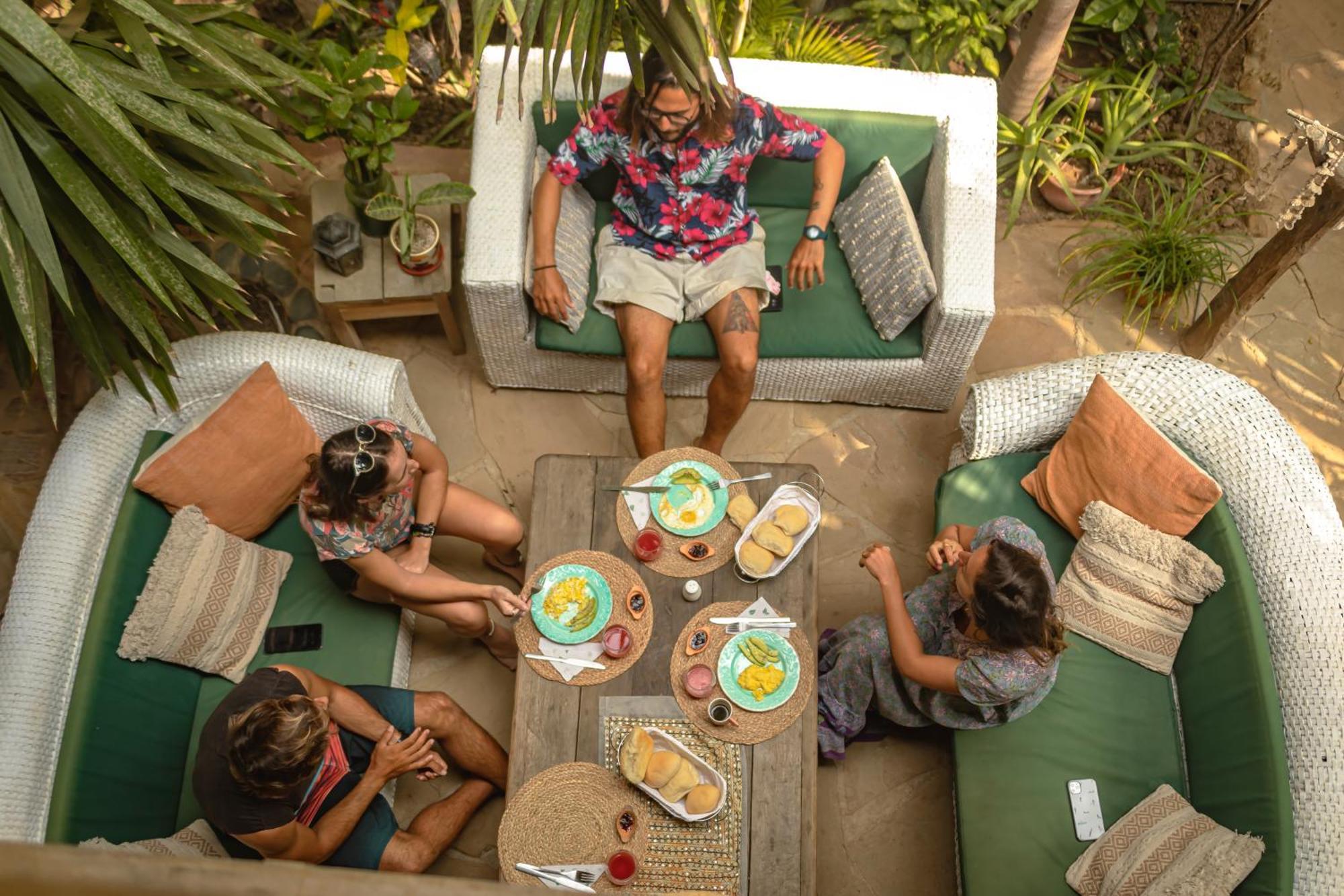 La Maison Eco House & Yoga Mancora Exterior photo